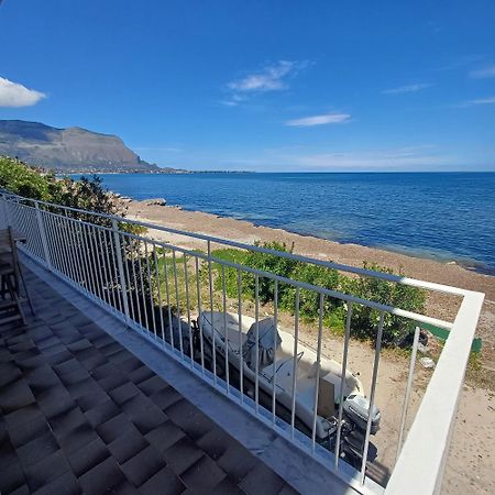 Le Due Conchiglie Villa Carini Exteriör bild